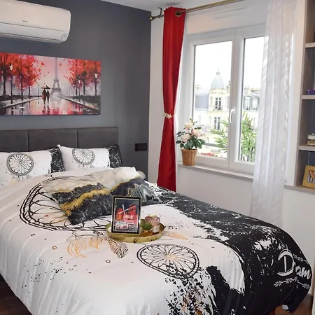 Apartment Your Hidden Charm Sleeps 2 With Wifi Le Kremlin-Bicêtre