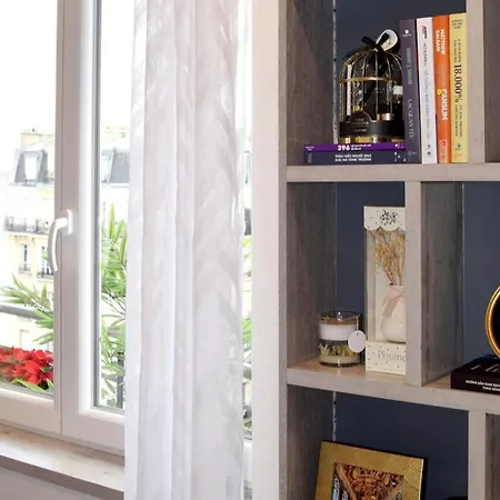 Your Hidden Charm Sleeps 2 With Wifi Apartment Le Kremlin-Bicêtre